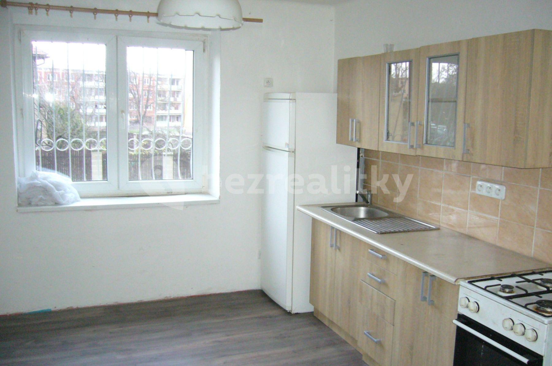 2 bedroom flat for sale, 49 m², Sídliště SHD, Bílina, Ústecký Region