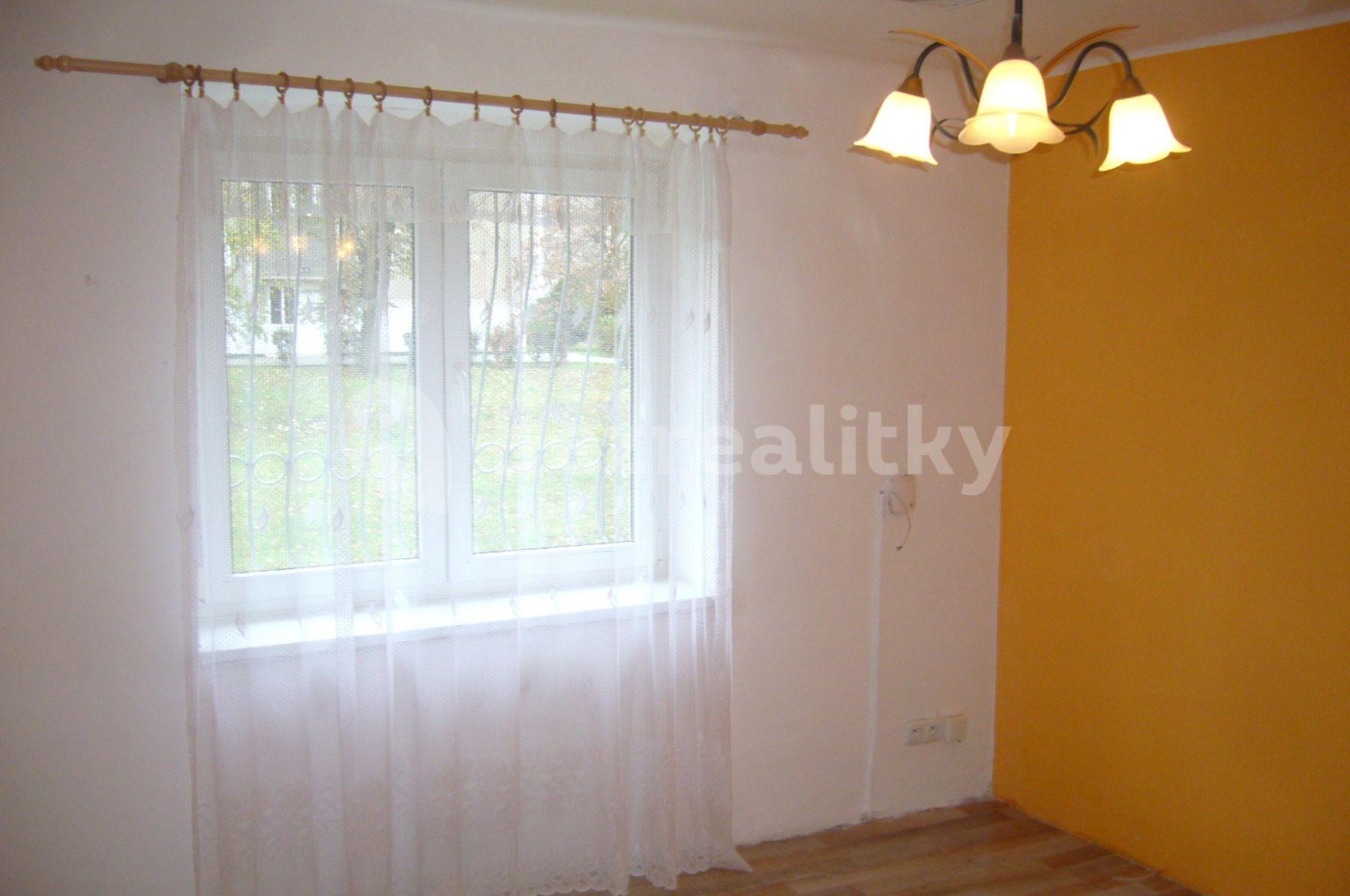 2 bedroom flat for sale, 49 m², Sídliště SHD, Bílina, Ústecký Region