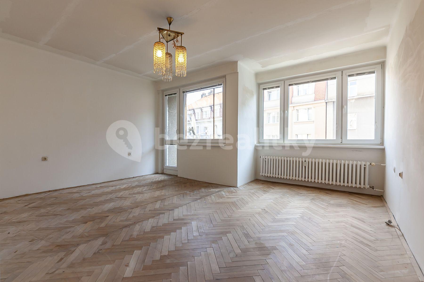 3 bedroom flat for sale, 75 m², Pod Pramenem, Prague, Prague