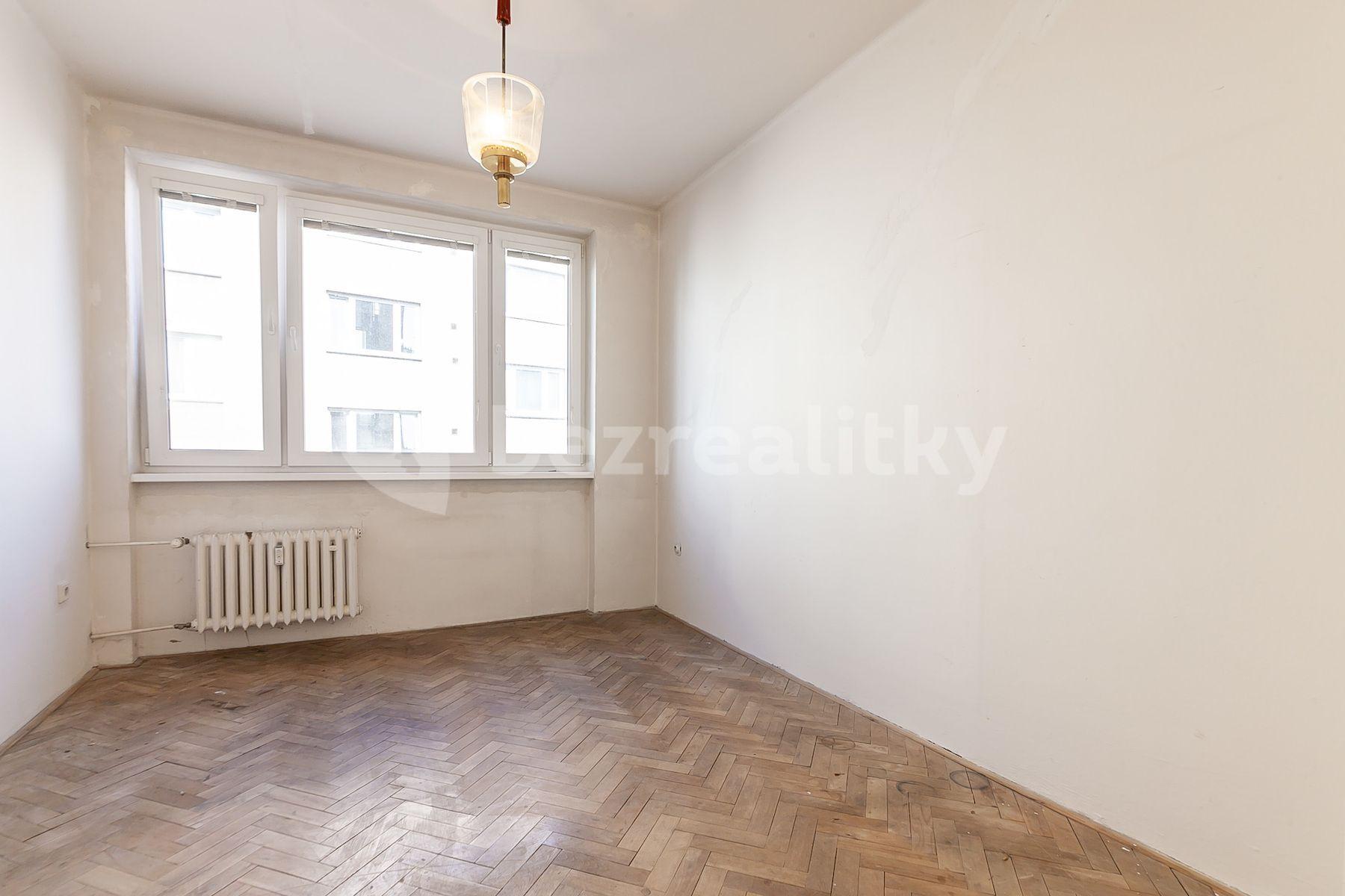 3 bedroom flat for sale, 75 m², Pod Pramenem, Prague, Prague