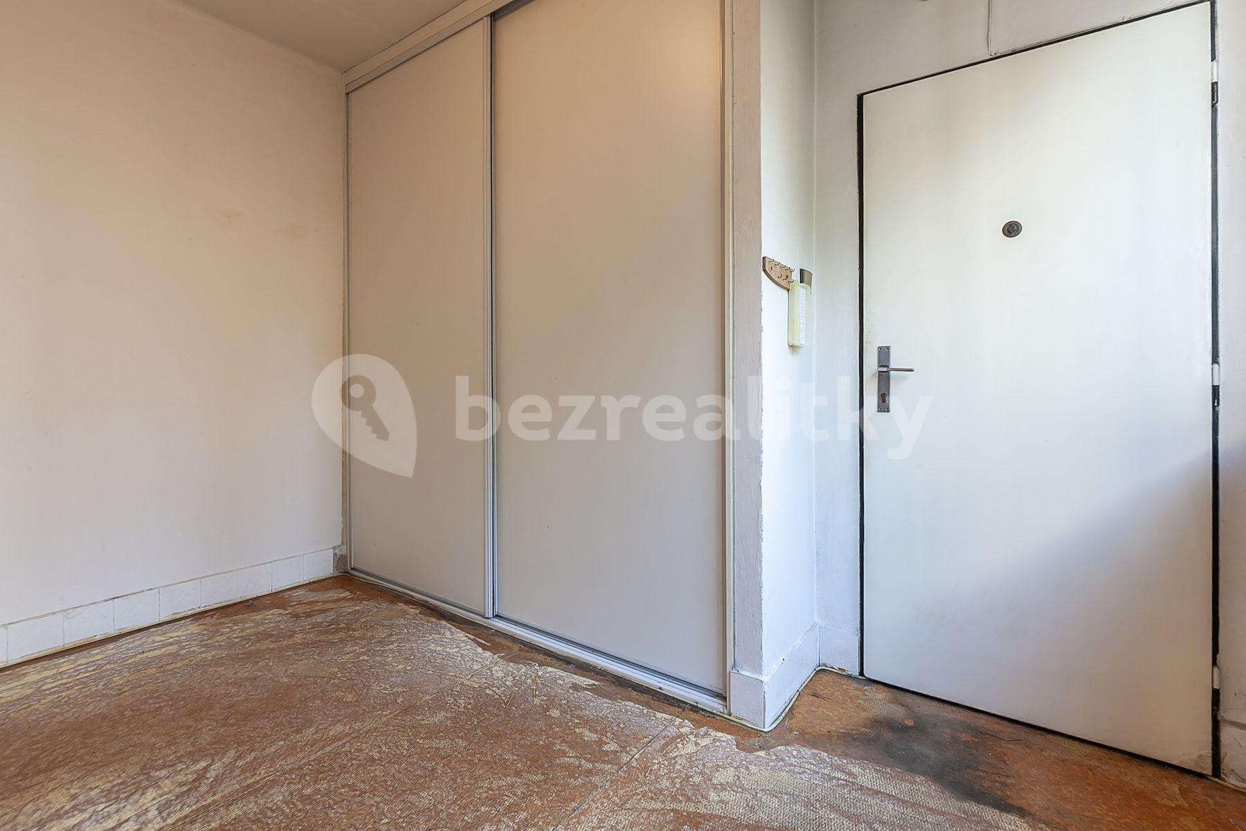 3 bedroom flat for sale, 75 m², Pod Pramenem, Prague, Prague