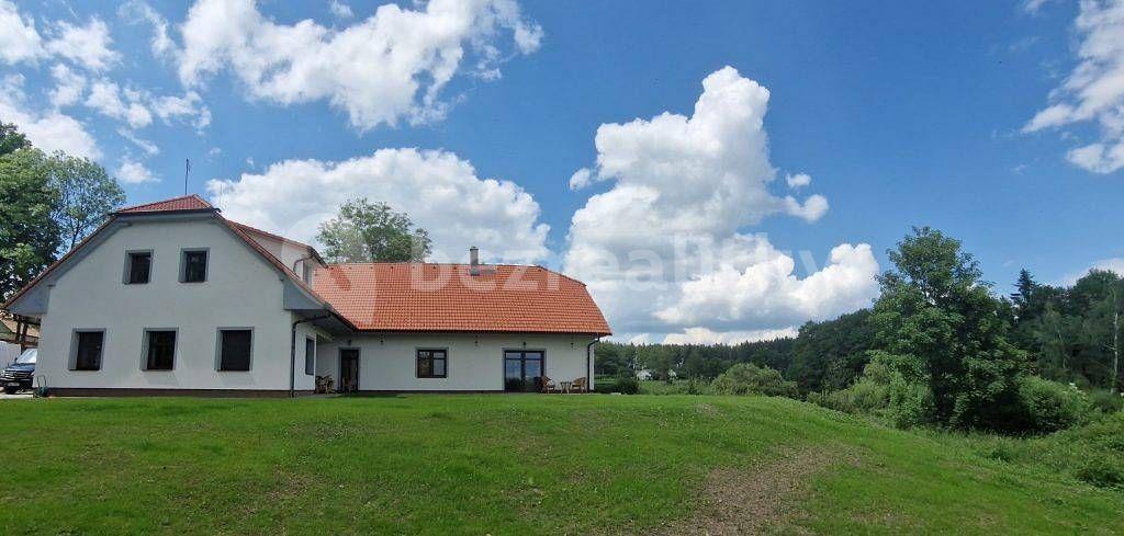 recreational property to rent, 0 m², Horní Radouň, Jihočeský Region