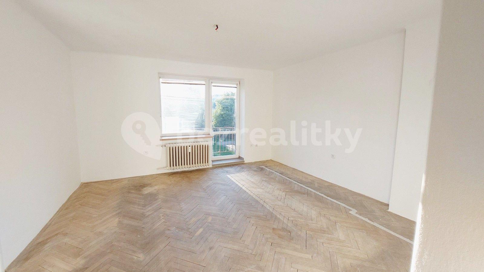 3 bedroom flat for sale, 77 m², Nedbalova, Ostrava, Moravskoslezský Region