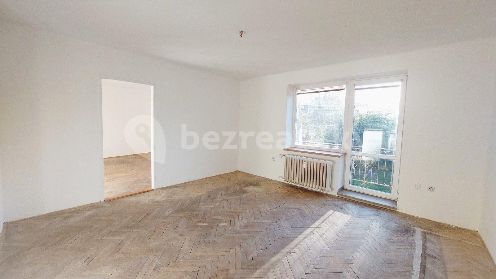 3 bedroom flat for sale, 77 m², Nedbalova, Ostrava, Moravskoslezský Region