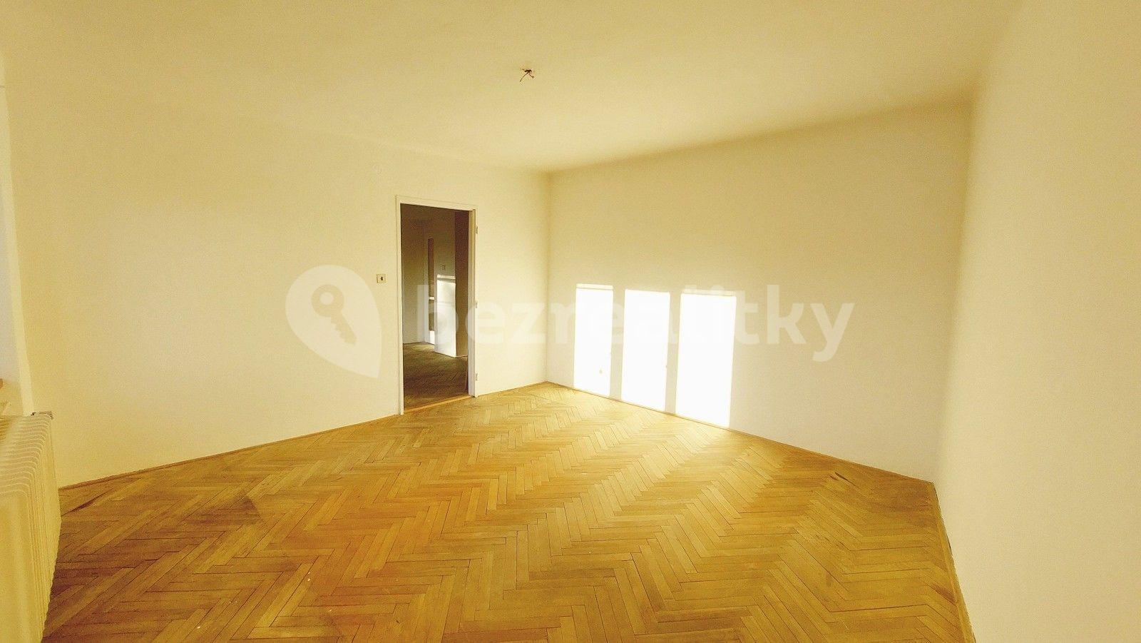 3 bedroom flat for sale, 77 m², Nedbalova, Ostrava, Moravskoslezský Region