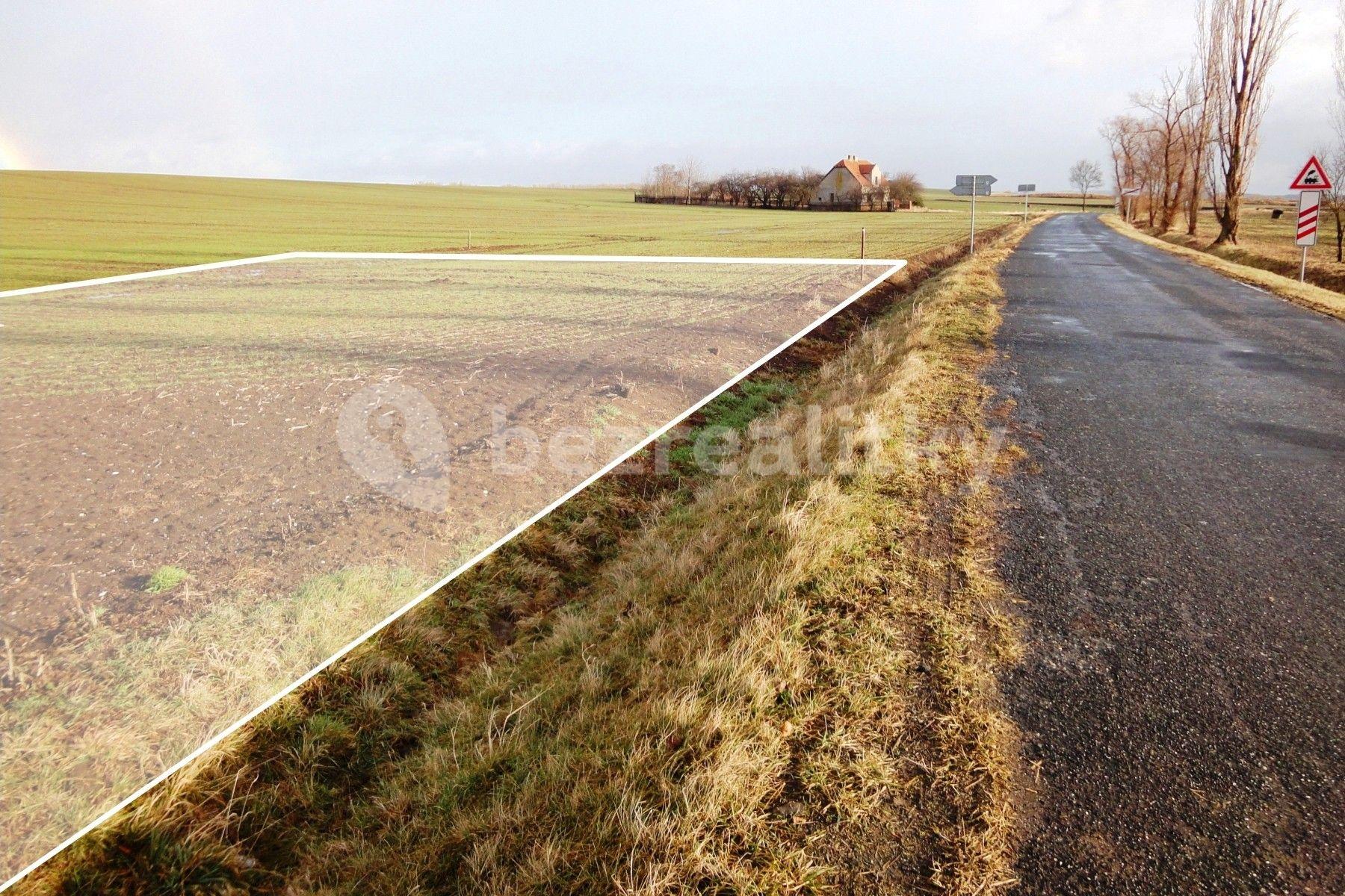 plot for sale, 805 m², Krásný Dvůr, Ústecký Region