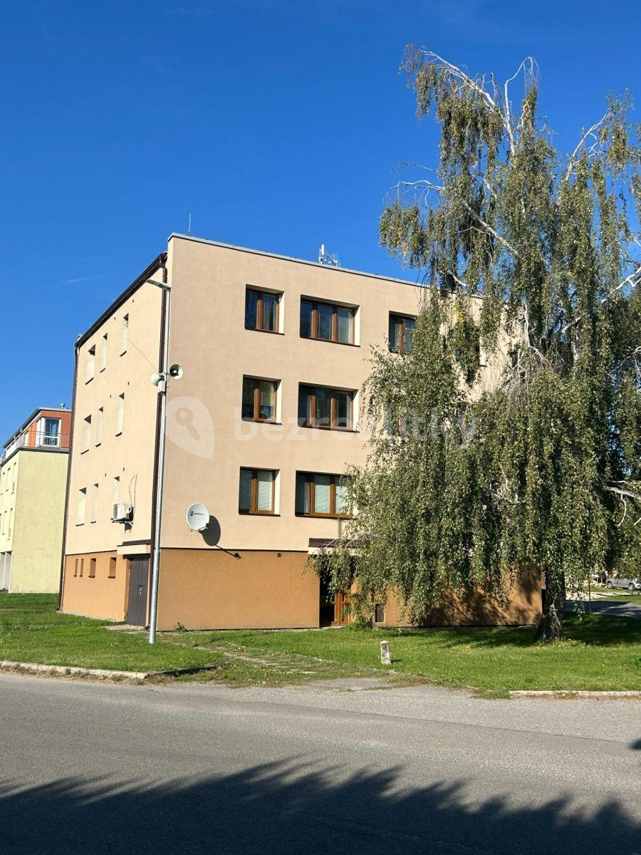 3 bedroom flat for sale, 67 m², Jabkenice, Středočeský Region