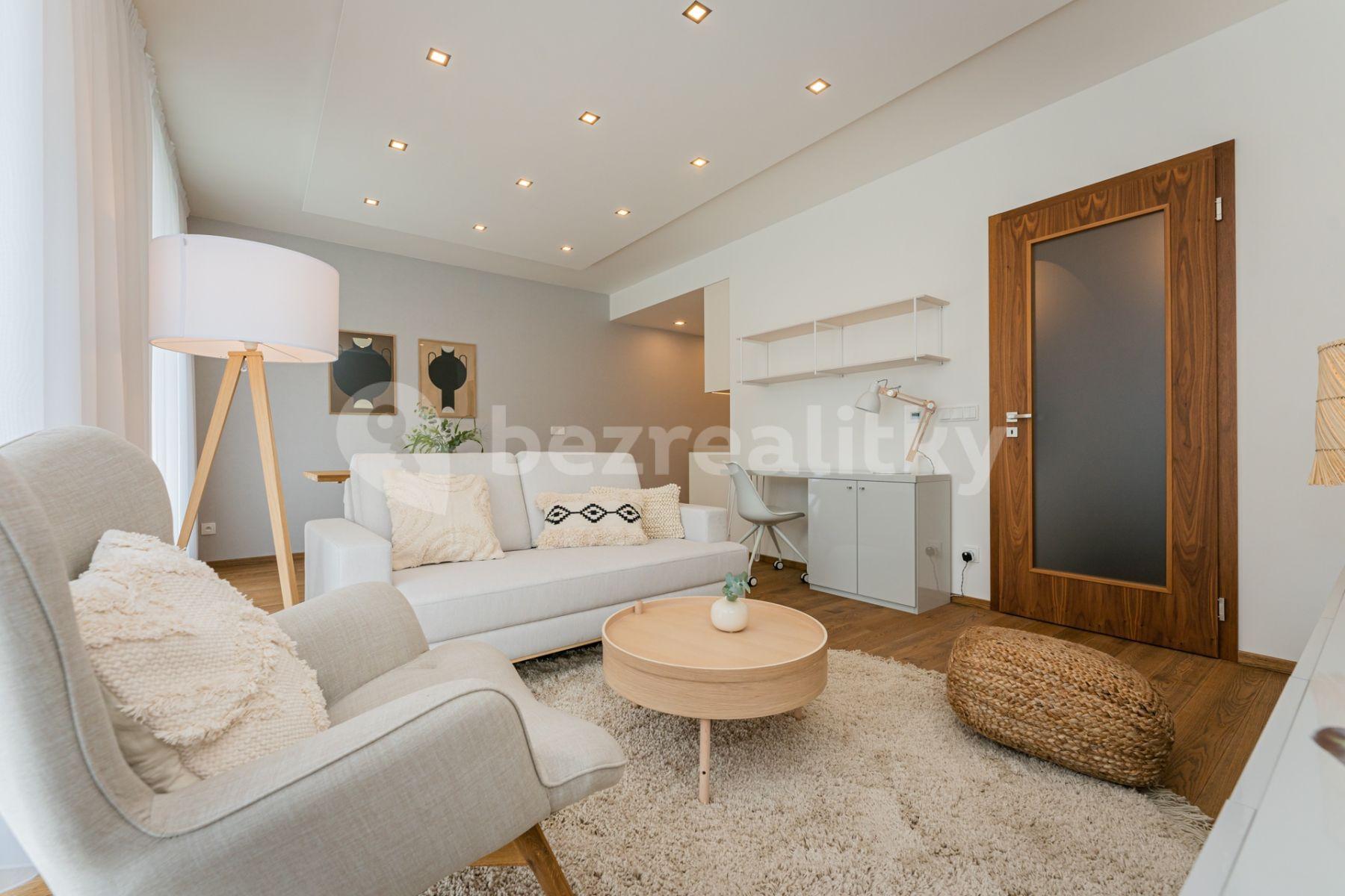 1 bedroom with open-plan kitchen flat for sale, 57 m², Čumpelíkova, Prague, Prague