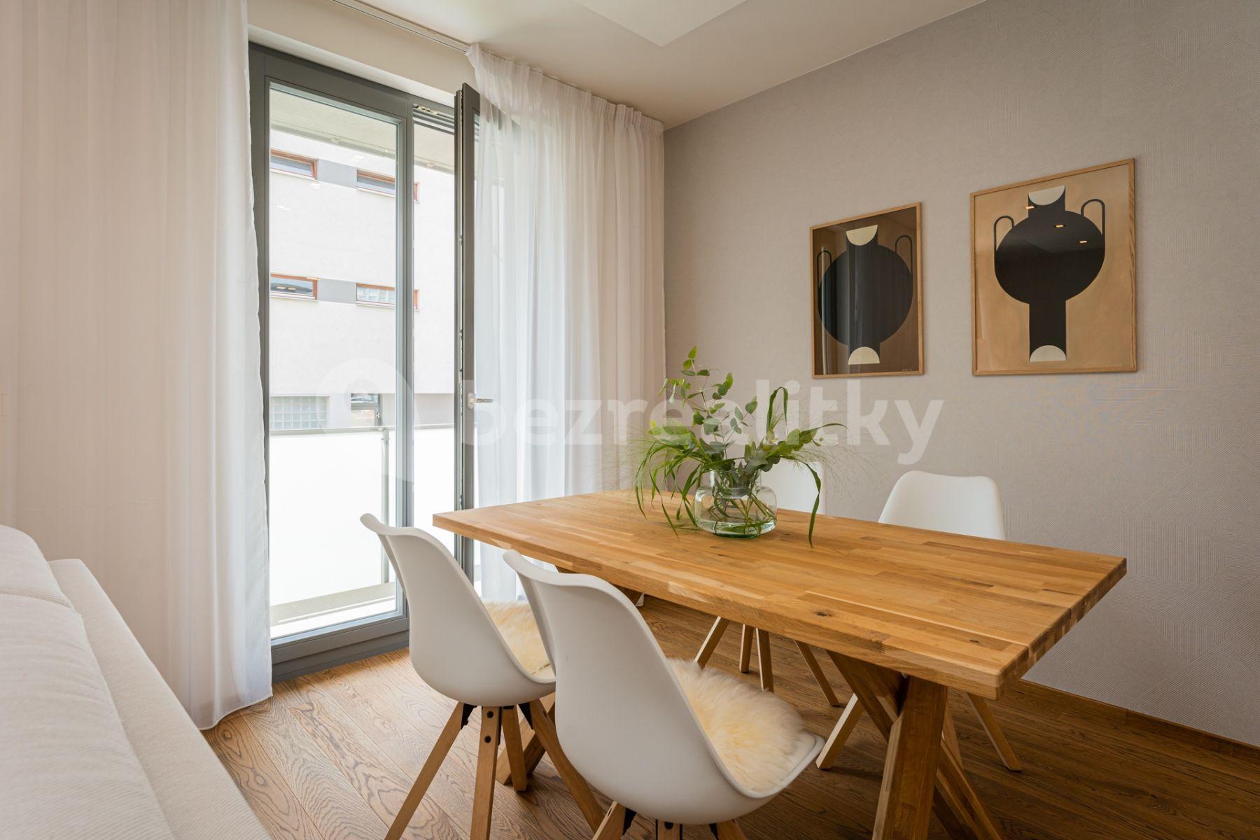 1 bedroom with open-plan kitchen flat for sale, 57 m², Čumpelíkova, Prague, Prague