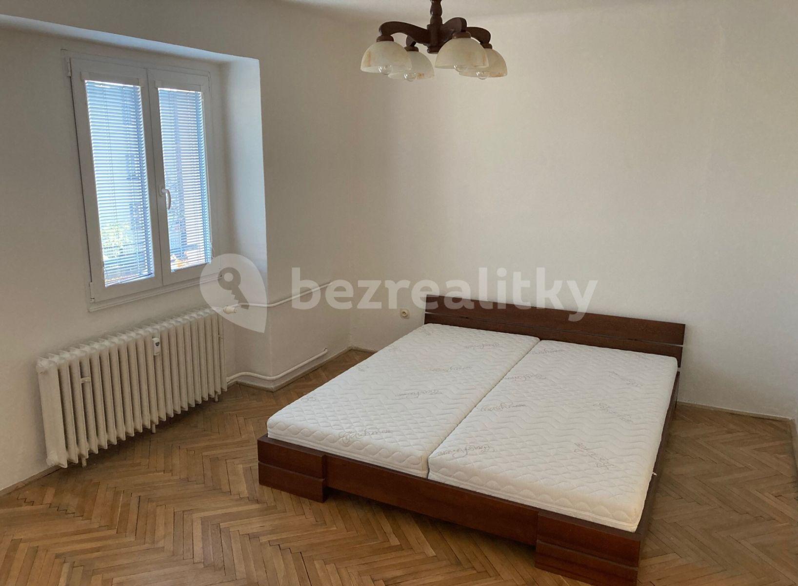 4 bedroom flat for sale, 84 m², U Krčské vodárny, Prague, Prague