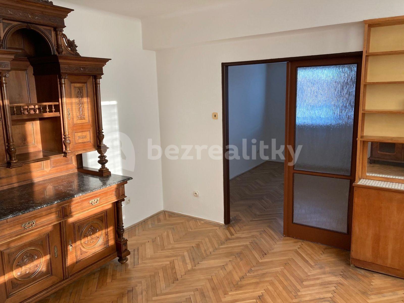 4 bedroom flat for sale, 84 m², U Krčské vodárny, Prague, Prague