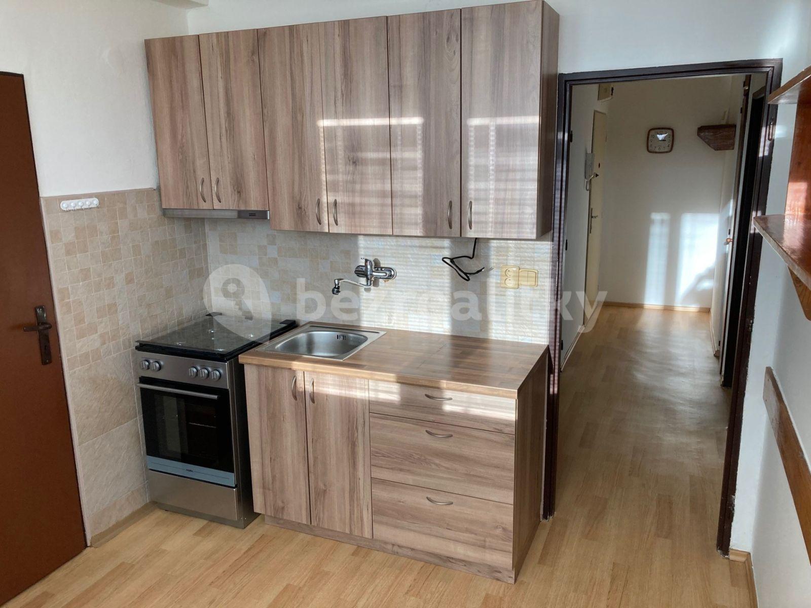 4 bedroom flat for sale, 84 m², U Krčské vodárny, Prague, Prague