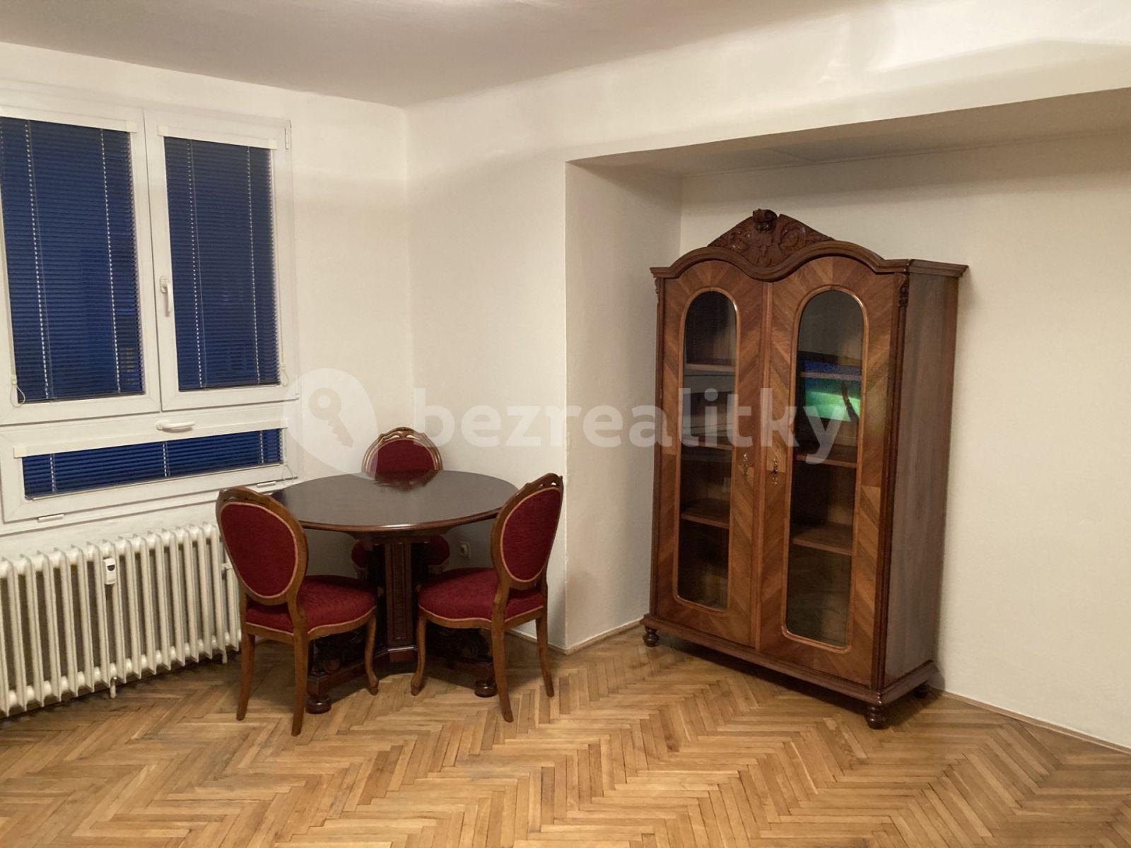 4 bedroom flat for sale, 84 m², U Krčské vodárny, Prague, Prague