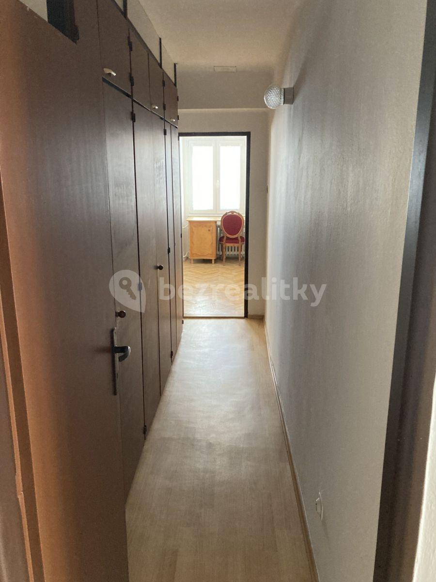 4 bedroom flat for sale, 84 m², U Krčské vodárny, Prague, Prague