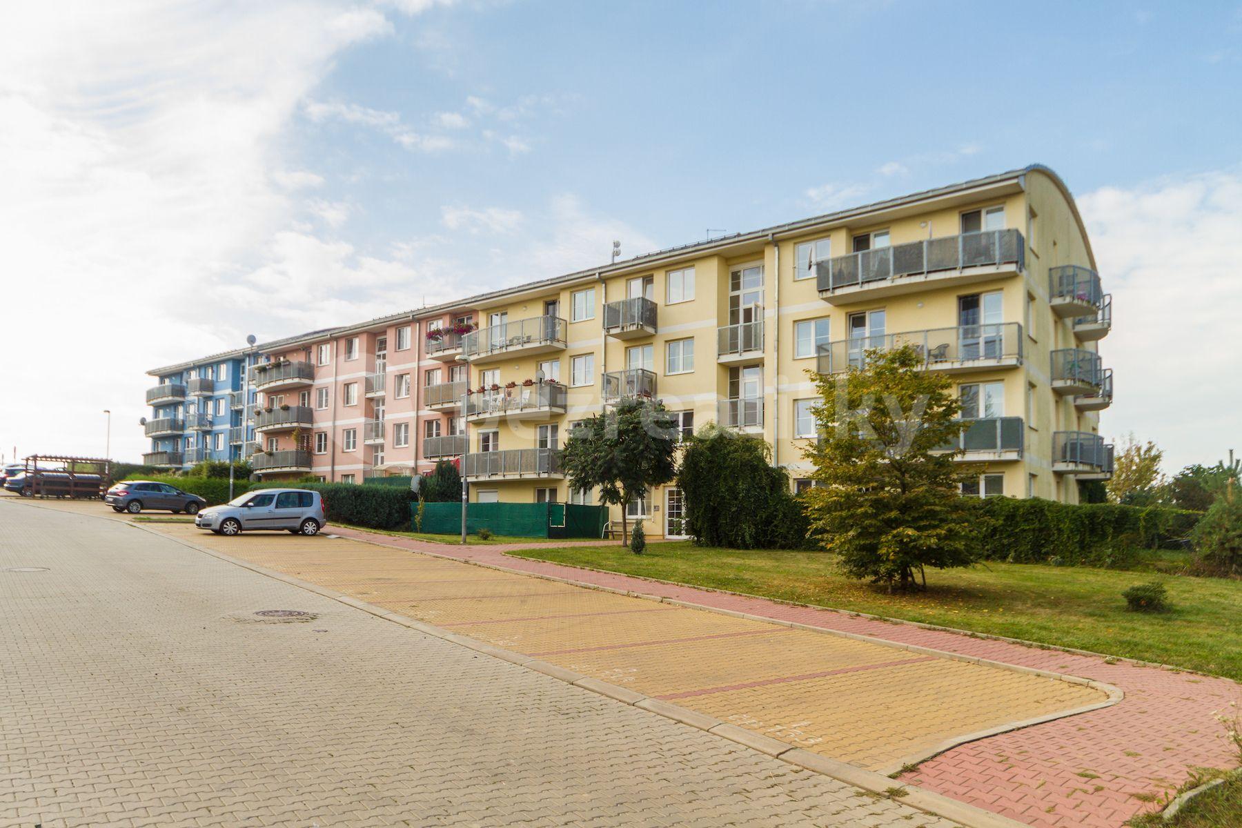 Studio flat for sale, 28 m², Modletice, Modletice, Středočeský Region