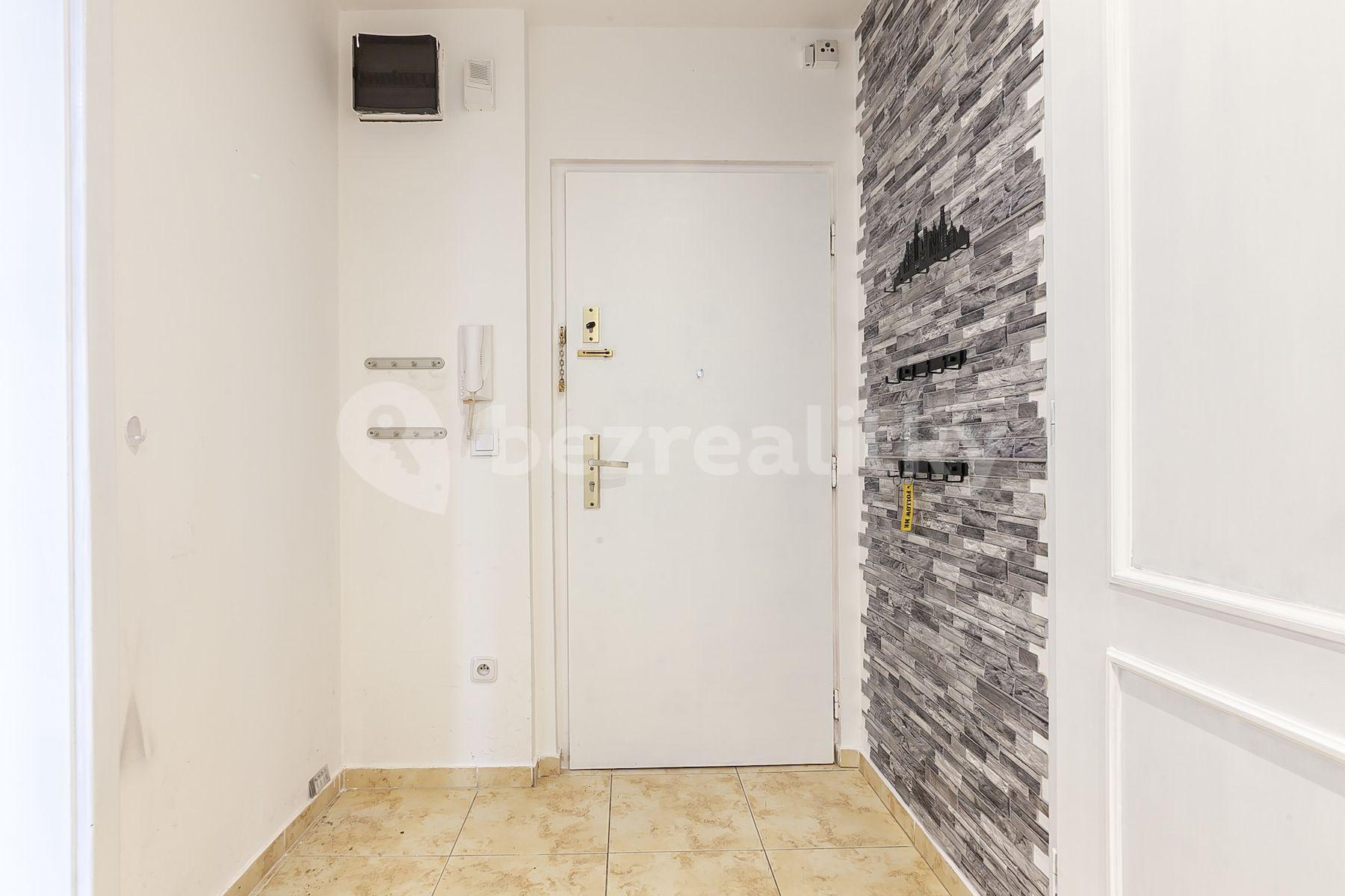 1 bedroom with open-plan kitchen flat for sale, 63 m², Malotická, Prague, Prague