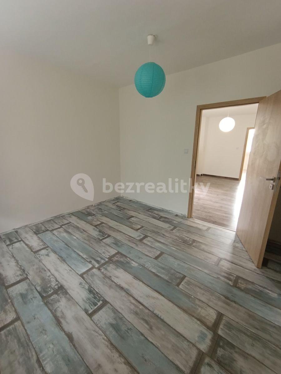 3 bedroom flat for sale, 66 m², Petrohradská, Tábor, Jihočeský Region