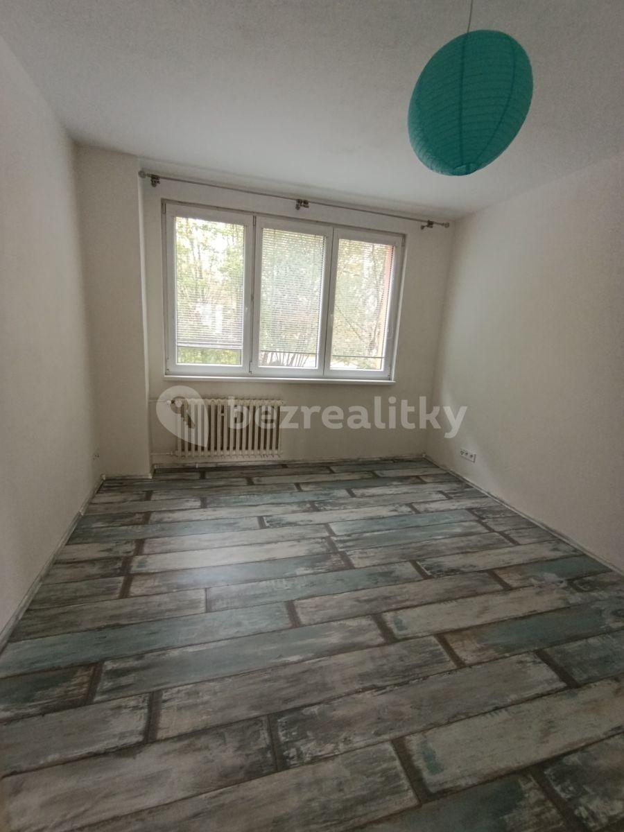 3 bedroom flat for sale, 66 m², Petrohradská, Tábor, Jihočeský Region