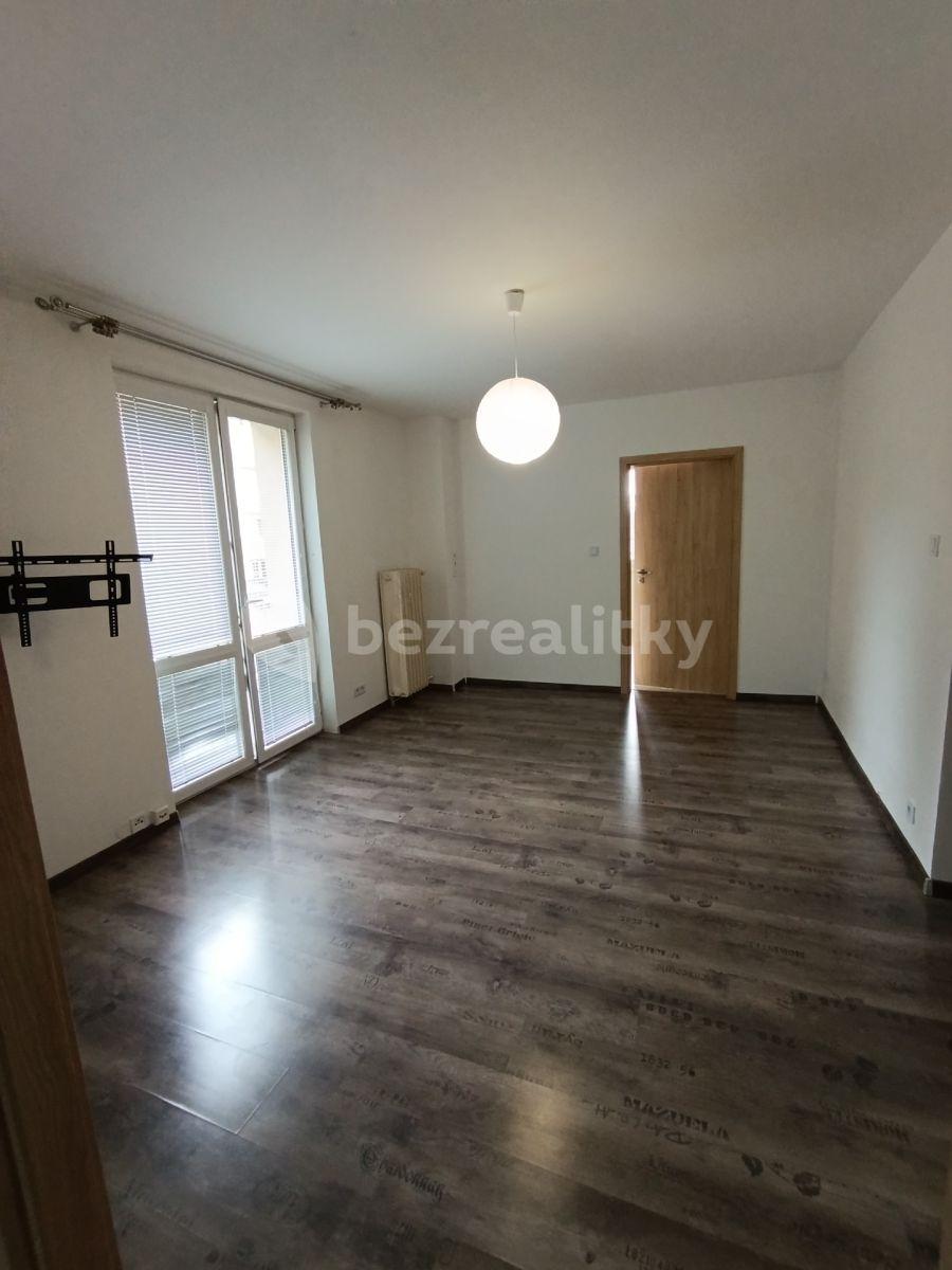 3 bedroom flat for sale, 66 m², Petrohradská, Tábor, Jihočeský Region