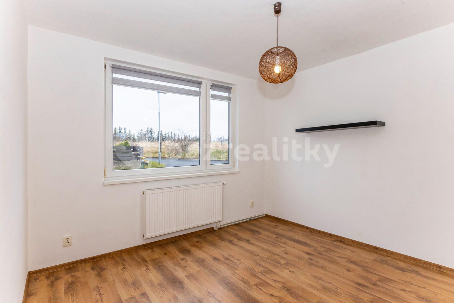 1 bedroom with open-plan kitchen flat for sale, 51 m², Jižní, Větrušice, Středočeský Region