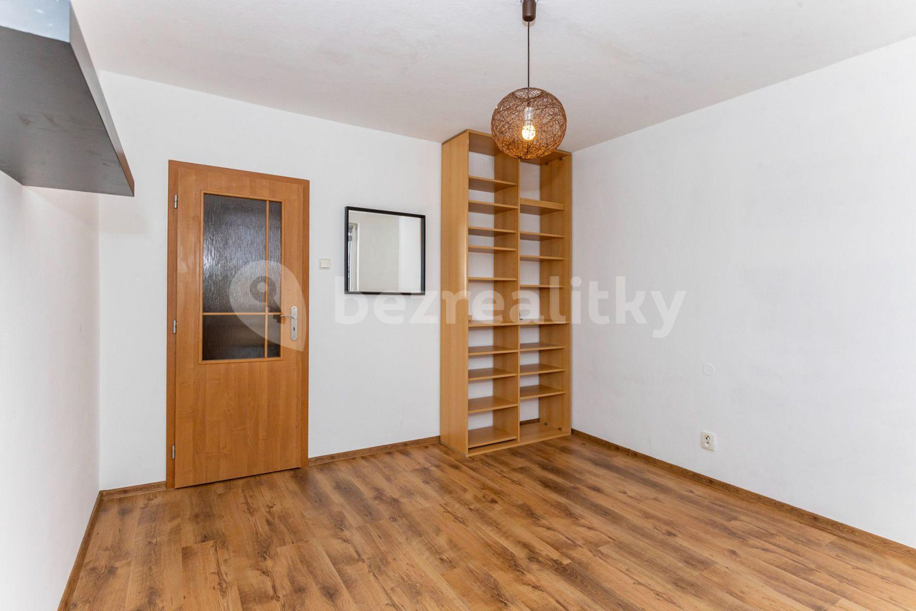 1 bedroom with open-plan kitchen flat for sale, 51 m², Jižní, Větrušice, Středočeský Region