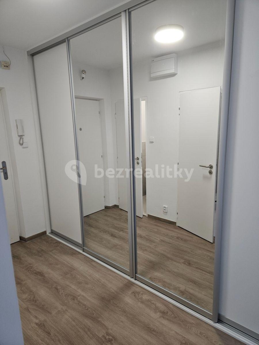 2 bedroom flat to rent, 53 m², Skřivanská, Prague, Prague