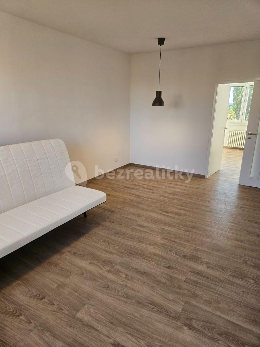 2 bedroom flat to rent, 53 m², Skřivanská, Prague, Prague