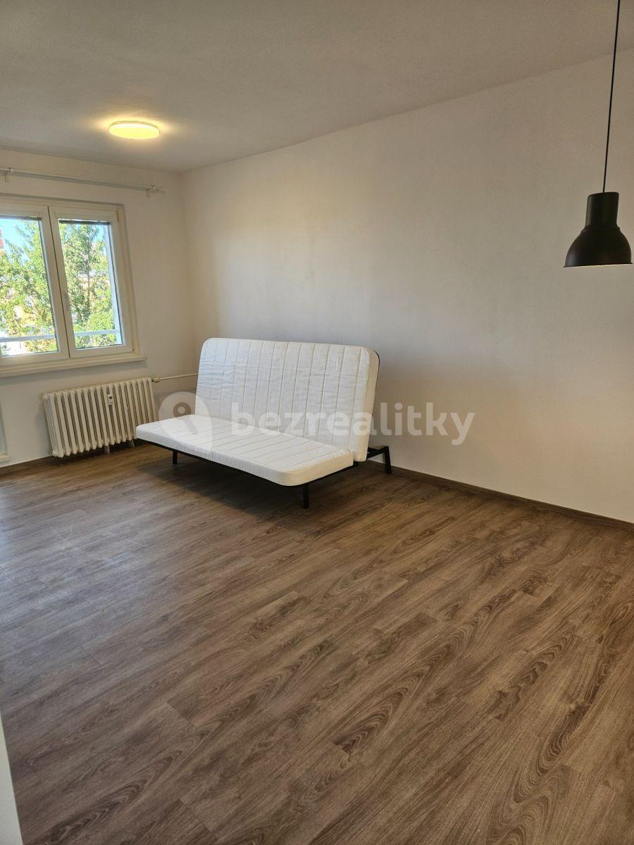 2 bedroom flat to rent, 53 m², Skřivanská, Prague, Prague