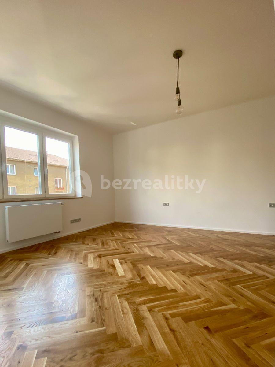 1 bedroom with open-plan kitchen flat for sale, 53 m², Jeseniova, Prague, Prague