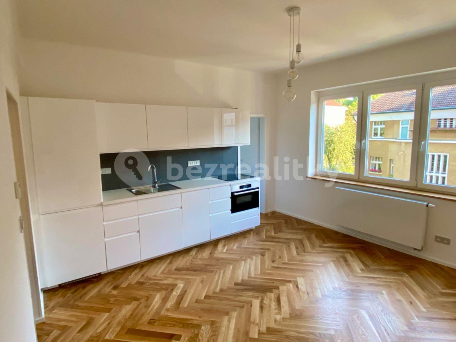 1 bedroom with open-plan kitchen flat for sale, 53 m², Jeseniova, Prague, Prague