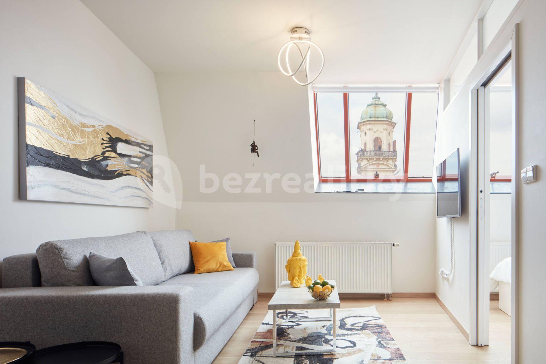 2 bedroom with open-plan kitchen flat to rent, 75 m², Karlova, Prague, Prague