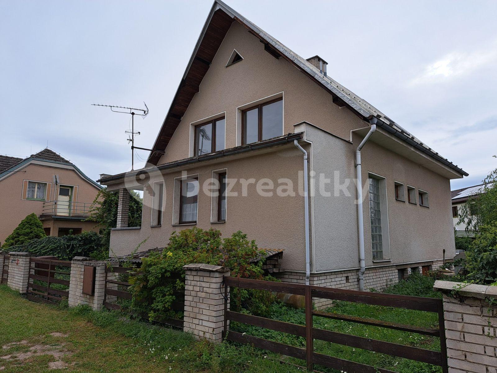 house for sale, 240 m², Dvořákova, Městec Králové, Středočeský Region