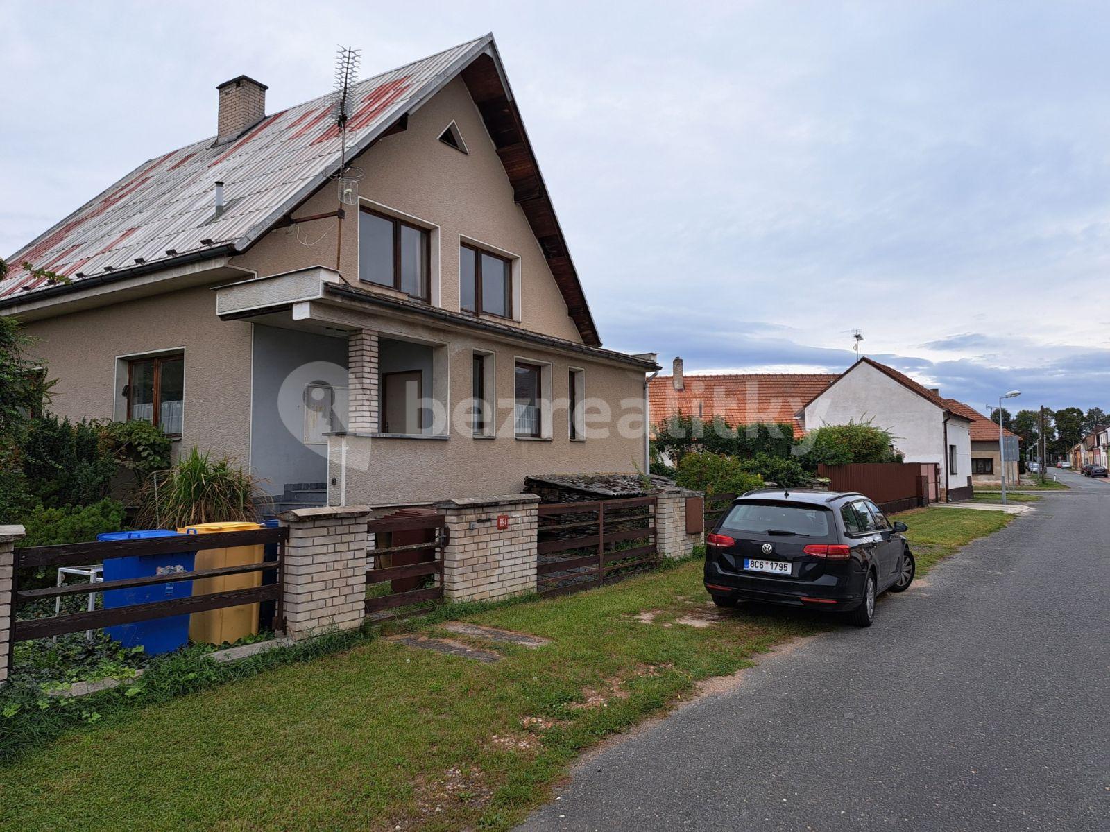 house for sale, 240 m², Dvořákova, Městec Králové, Středočeský Region