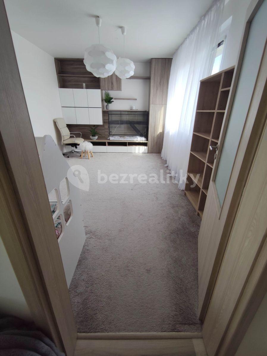 3 bedroom flat to rent, 86 m², Jamnického, Karlova Ves, Bratislavský Region