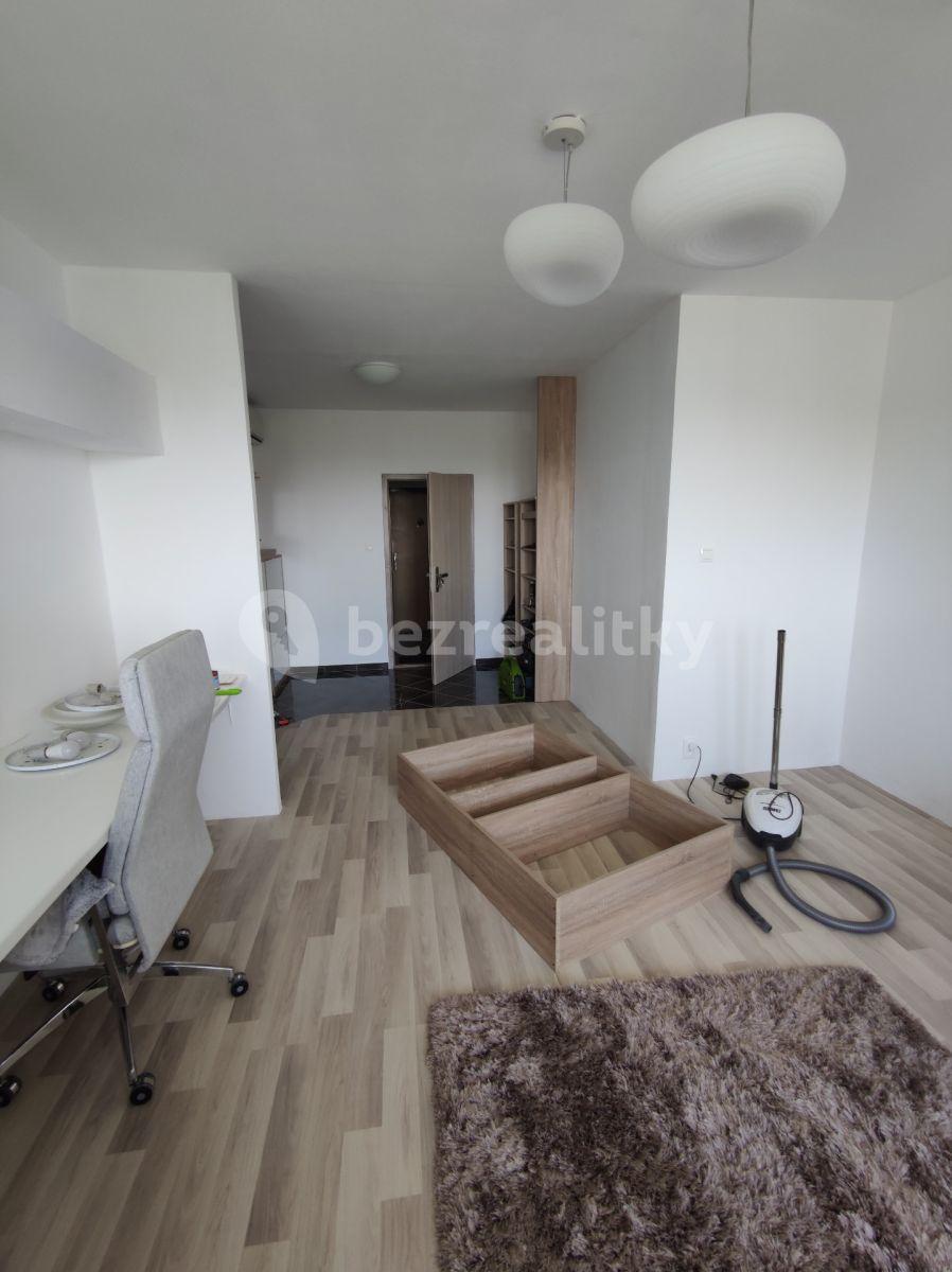 3 bedroom flat to rent, 86 m², Jamnického, Karlova Ves, Bratislavský Region