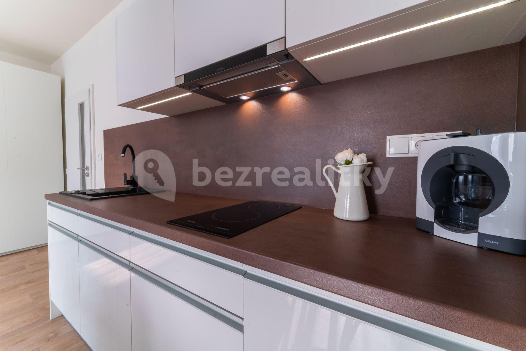 Studio flat to rent, 46 m², Kobližná, Brno, Jihomoravský Region