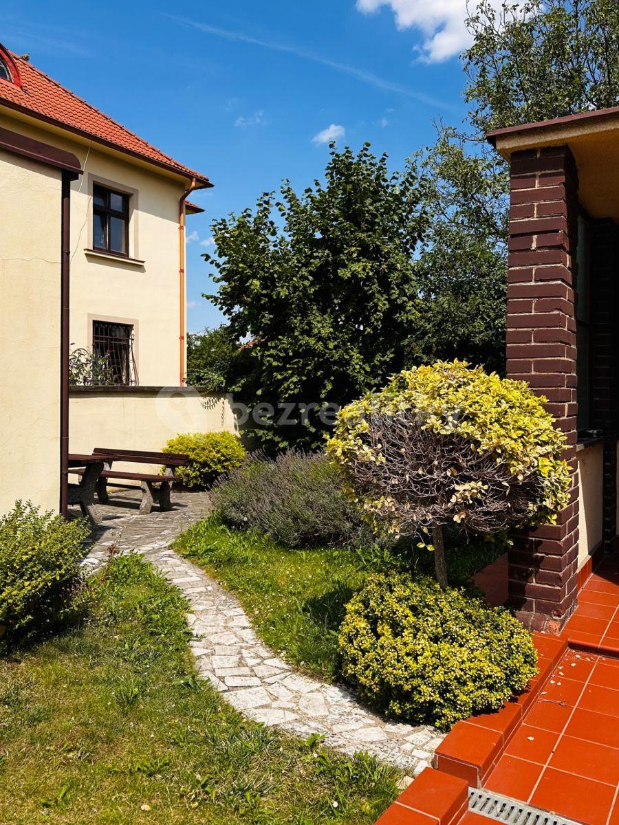 house to rent, 284 m², Na Sypčině, Prague, Prague