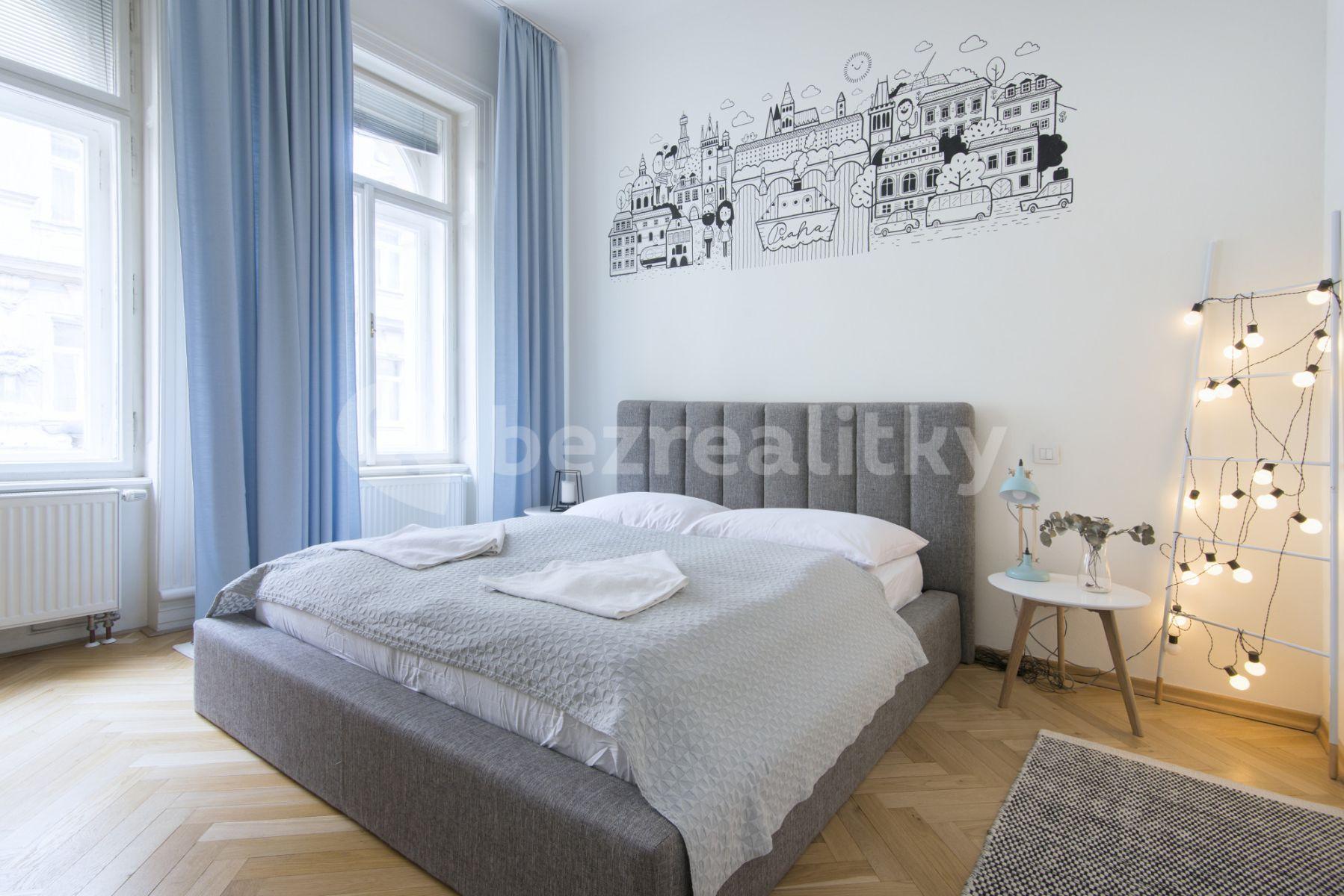 4 bedroom flat to rent, 136 m², Betlémská, Prague, Prague