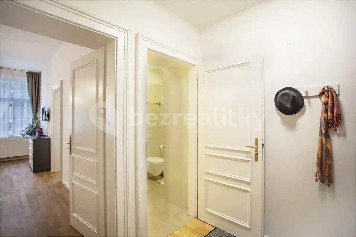 1 bedroom with open-plan kitchen flat for sale, 49 m², Nitranská, Prague, Prague