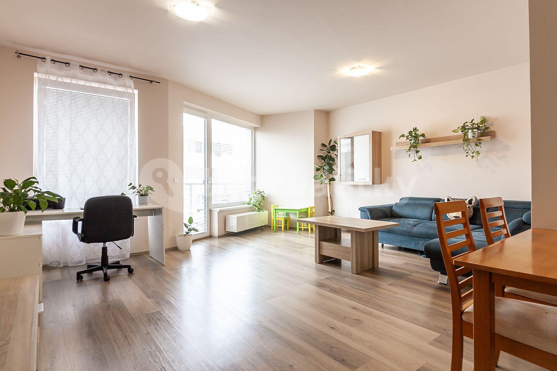 1 bedroom with open-plan kitchen flat for sale, 71 m², Mezi vodami, Prague, Prague