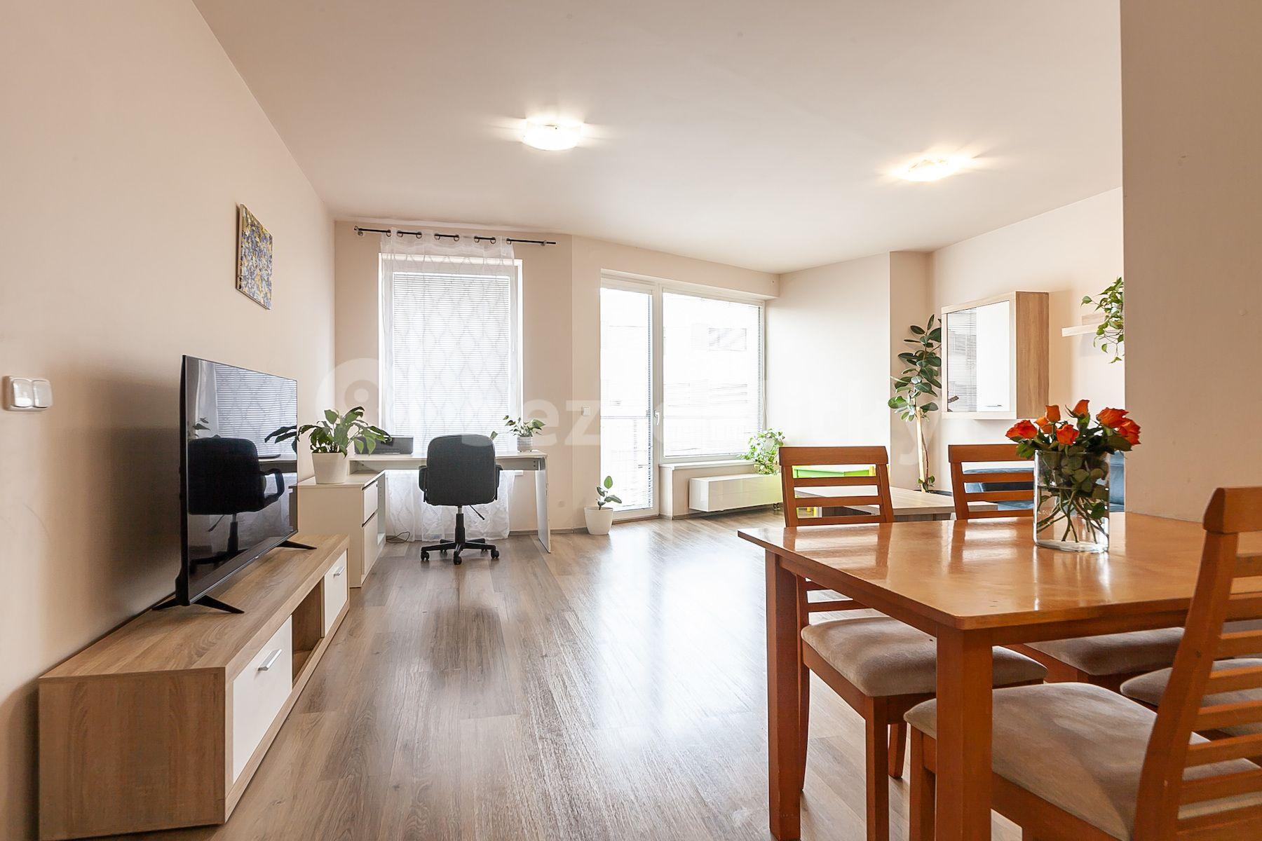 1 bedroom with open-plan kitchen flat for sale, 71 m², Mezi vodami, Prague, Prague