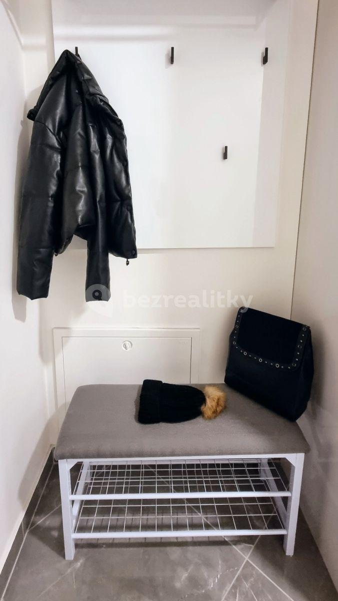 2 bedroom flat to rent, 63 m², Sokolovská, Prague, Prague