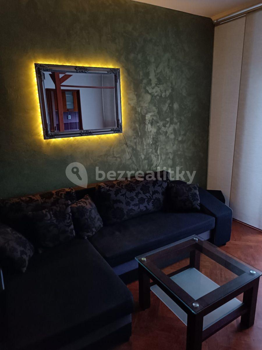 1 bedroom flat to rent, 32 m², Halasovo náměstí, Brno, Jihomoravský Region