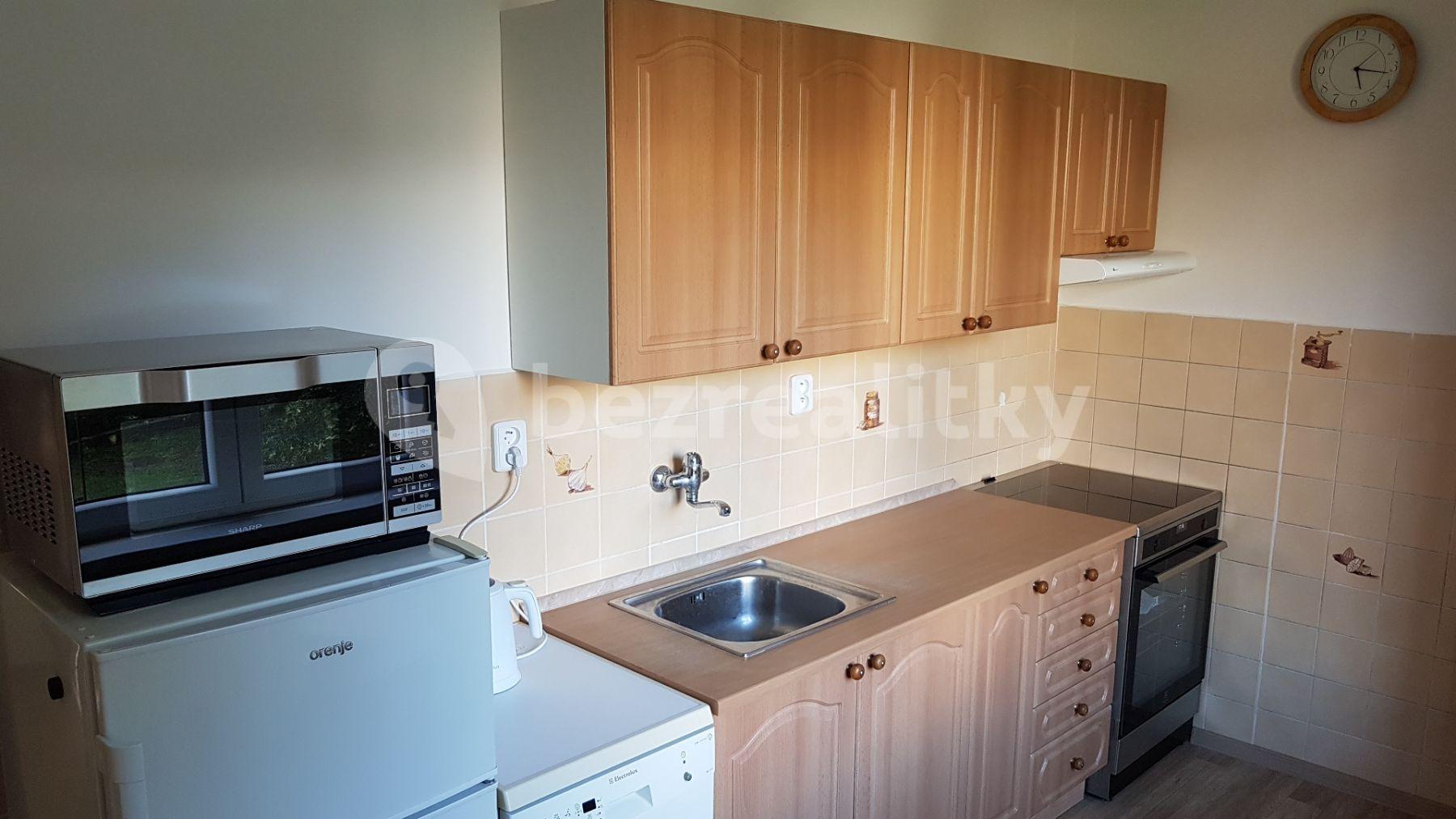 3 bedroom flat to rent, 65 m², Ke Krči, Prague, Prague