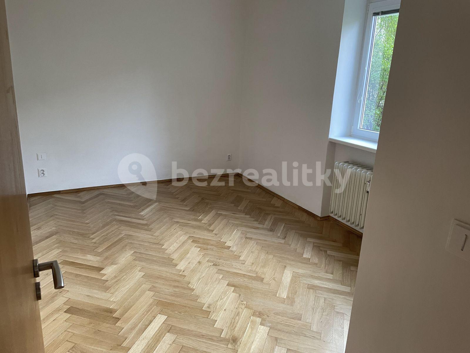 2 bedroom with open-plan kitchen flat to rent, 61 m², Na Dlouhém lánu, Prague, Prague