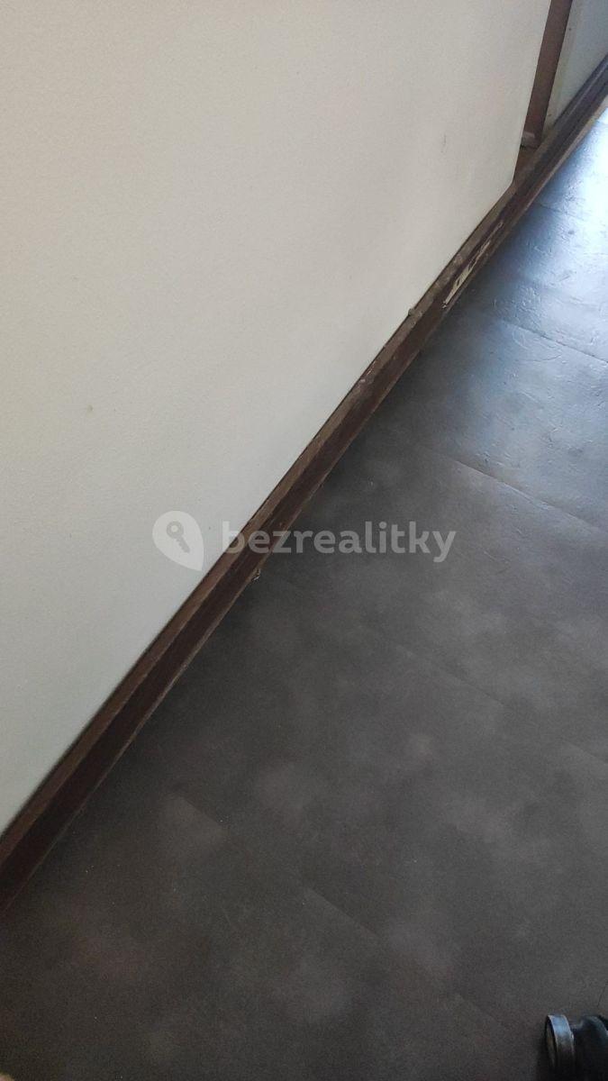 2 bedroom flat for sale, 54 m², Chotutická, Prague, Prague