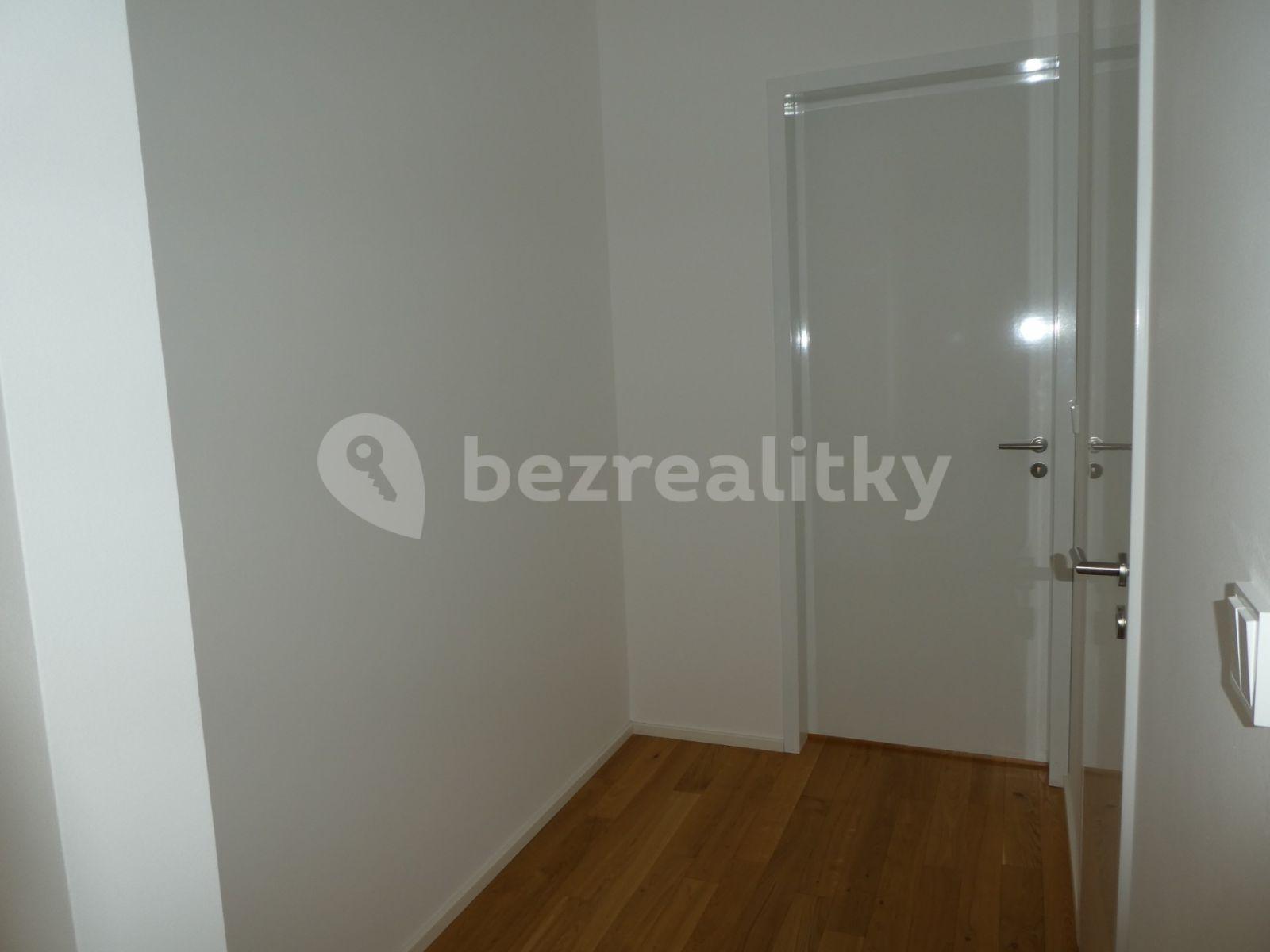 1 bedroom with open-plan kitchen flat to rent, 64 m², Pod Lipami, Řevnice, Středočeský Region