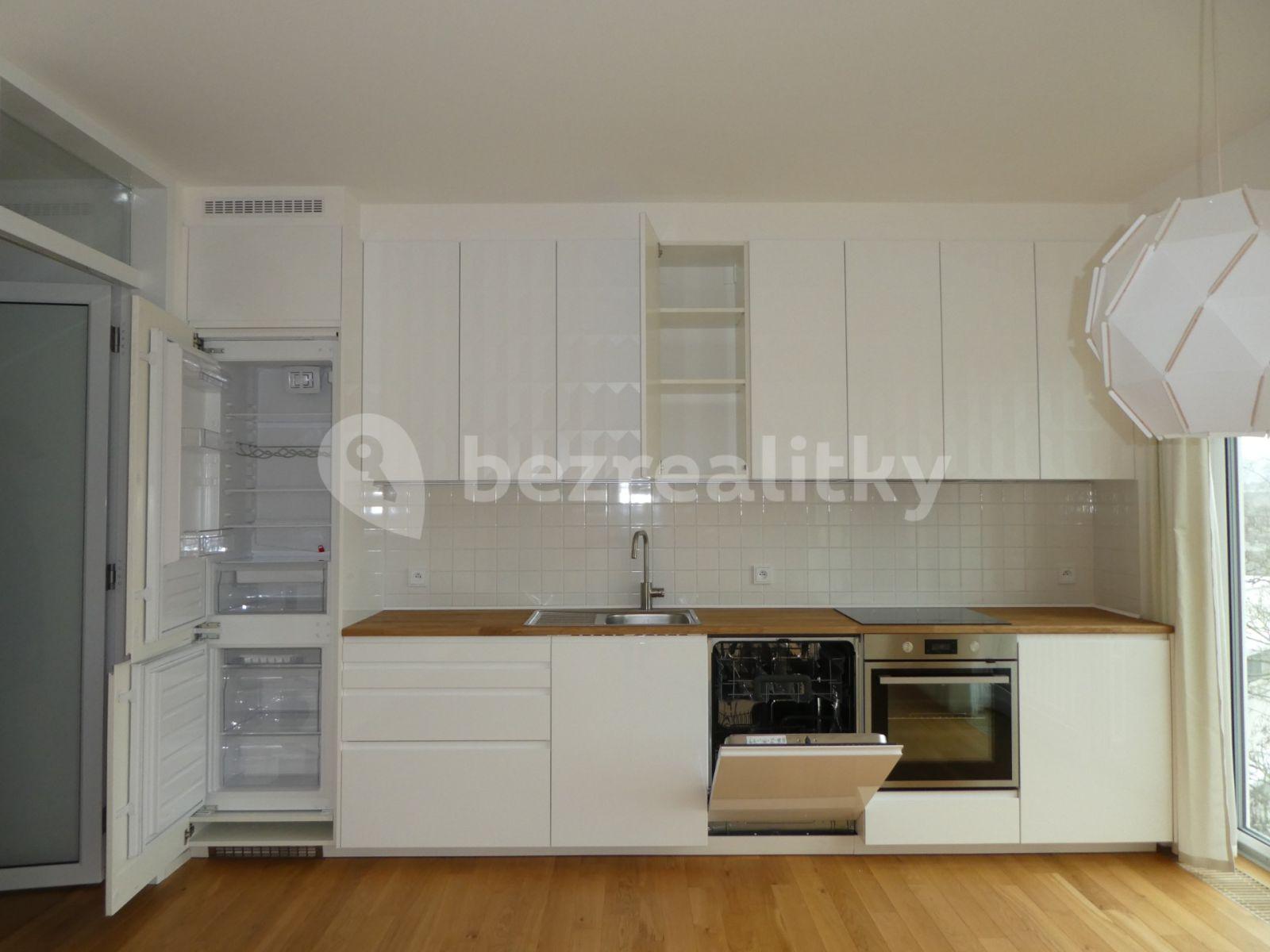 1 bedroom with open-plan kitchen flat to rent, 64 m², Pod Lipami, Řevnice, Středočeský Region