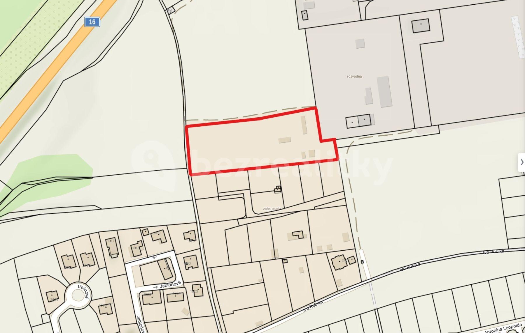 plot for sale, 9,076 m², Slaný, Středočeský Region