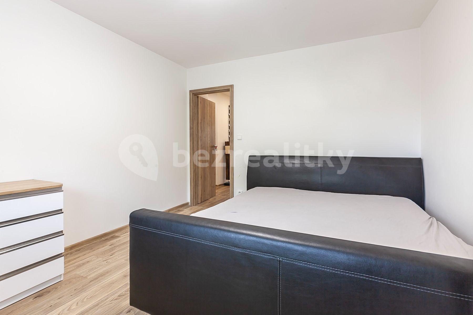 3 bedroom with open-plan kitchen flat for sale, 93 m², Kunštátská, Poděbrady, Středočeský Region